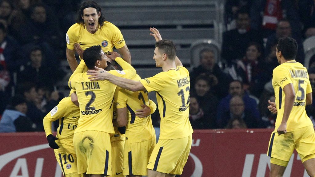 EL PSG se mete en cuartos de final de la Copa francesa con Dani Alves como portero