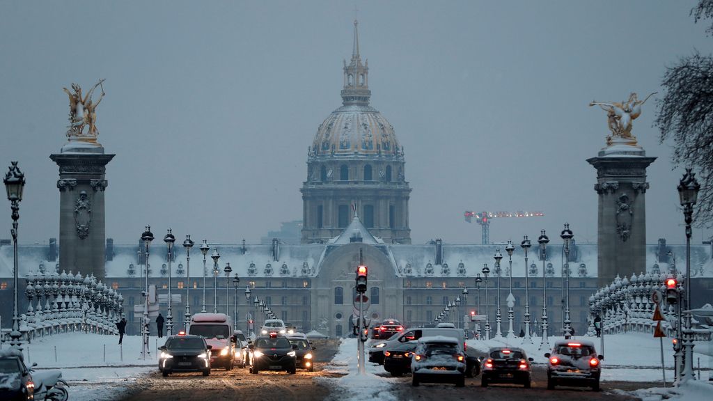 Los trenes se han visto obligados a reducir su velocidad