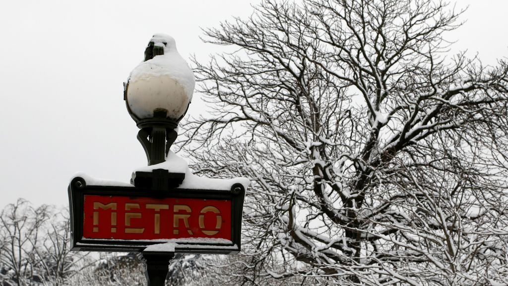 El servicio de autobuses también ha sido suspendido