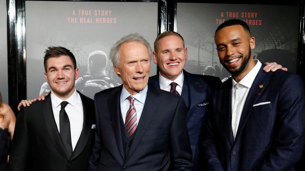 Eastwood lleva al cine la historia de los tres hombres que frustraron un  atentado terrorista en París