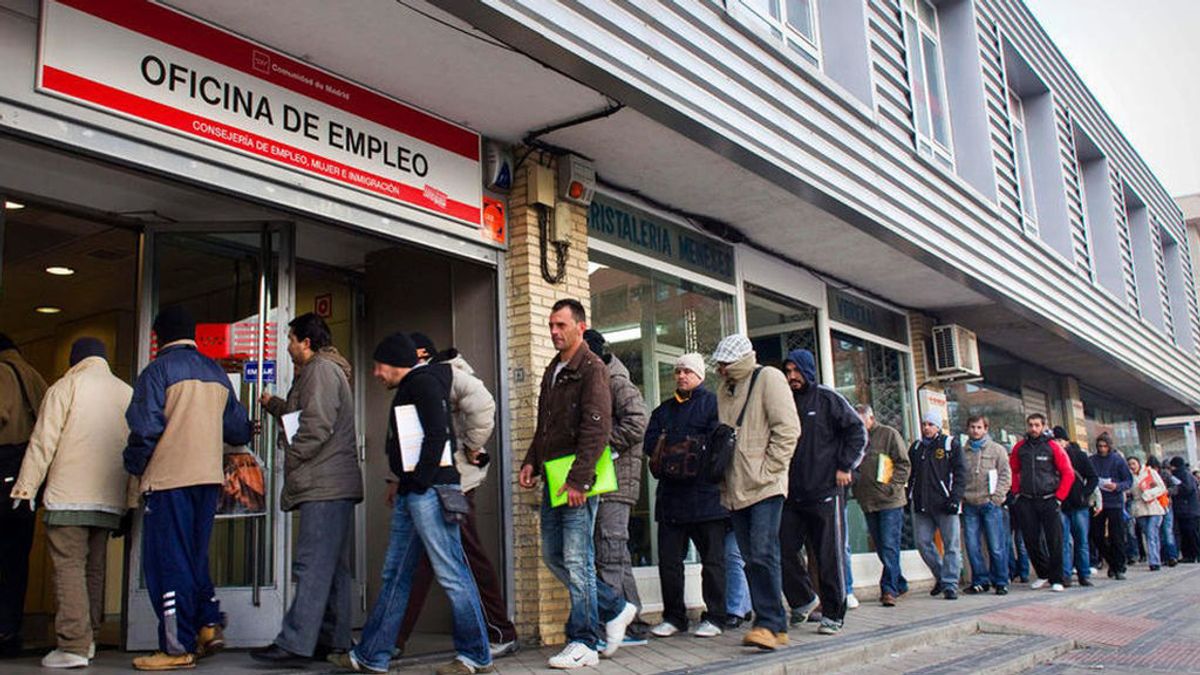 UGT advierte de que España está "al borde del rescate" en lo que a empleo se refiere