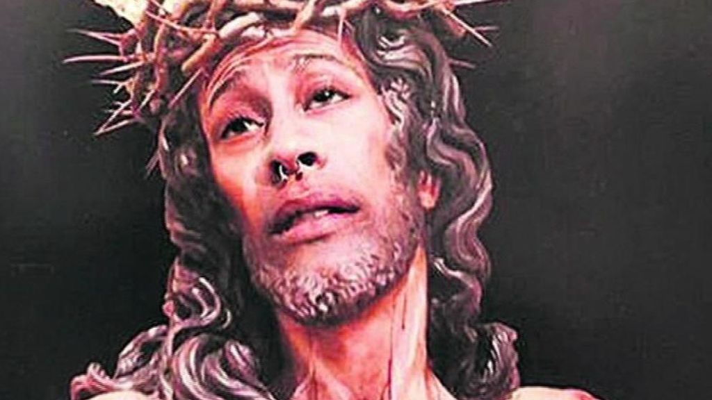 480 euros de multa por subir a Internet un fotomontaje con su cara y la imagen de un cristo