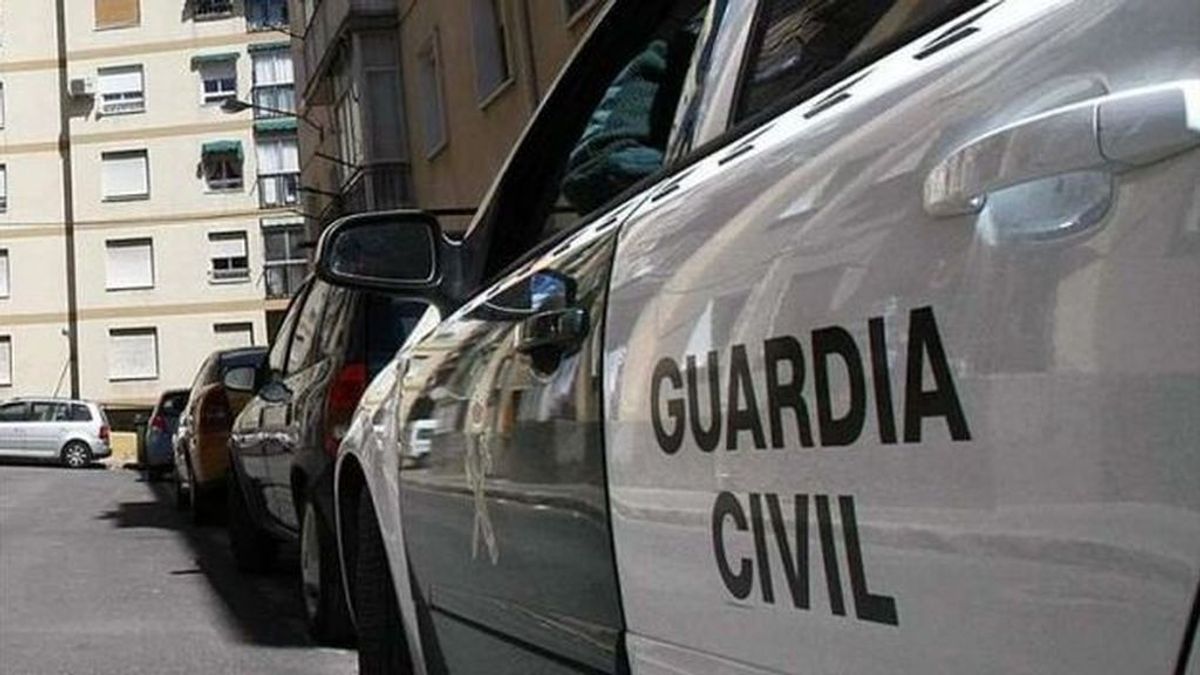 Tres encapuchados atracan a punta de pistola una joyería en Olivenza (Badajoz)