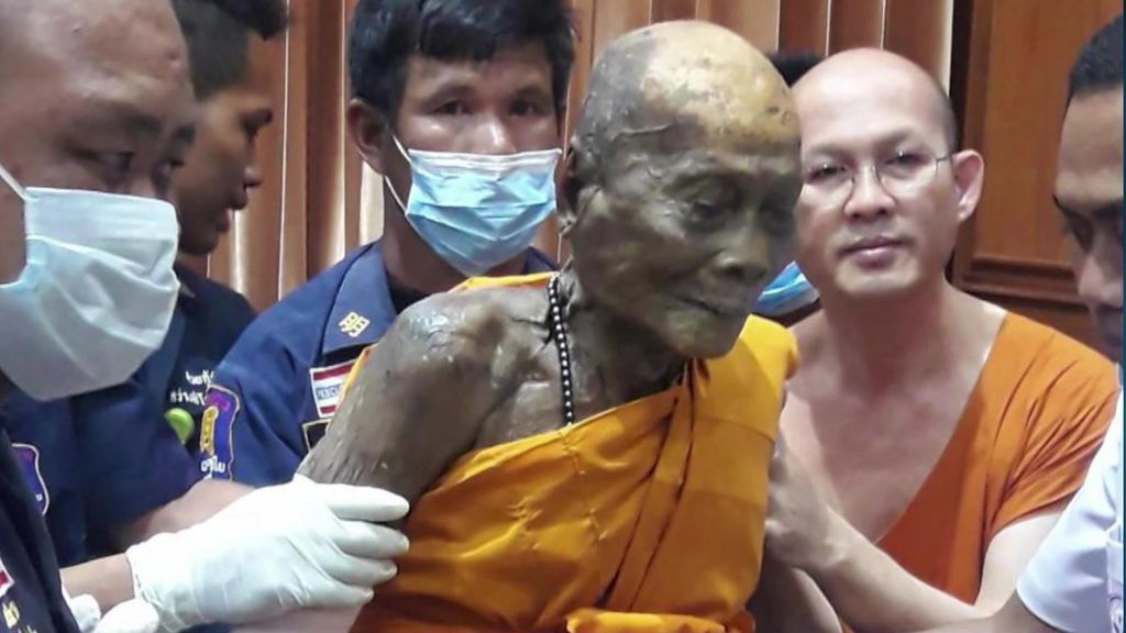 El misterio del cuerpo de un budista que no se descompone y se convierte en ritual funerario