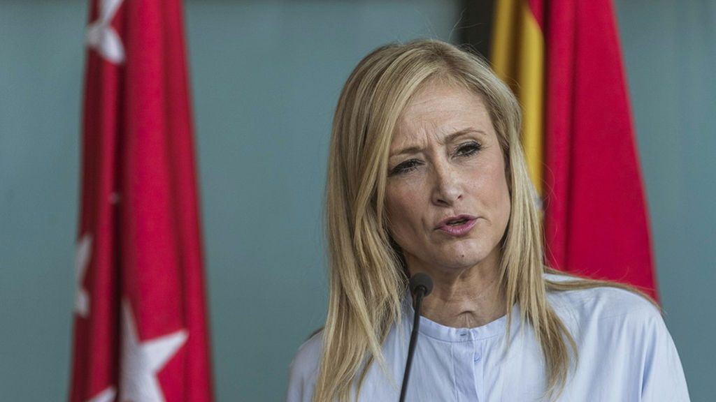 Cifuentes acudirá al Congreso y donde "haga falta" para dar explicaciones tras las acusaciones de Granados