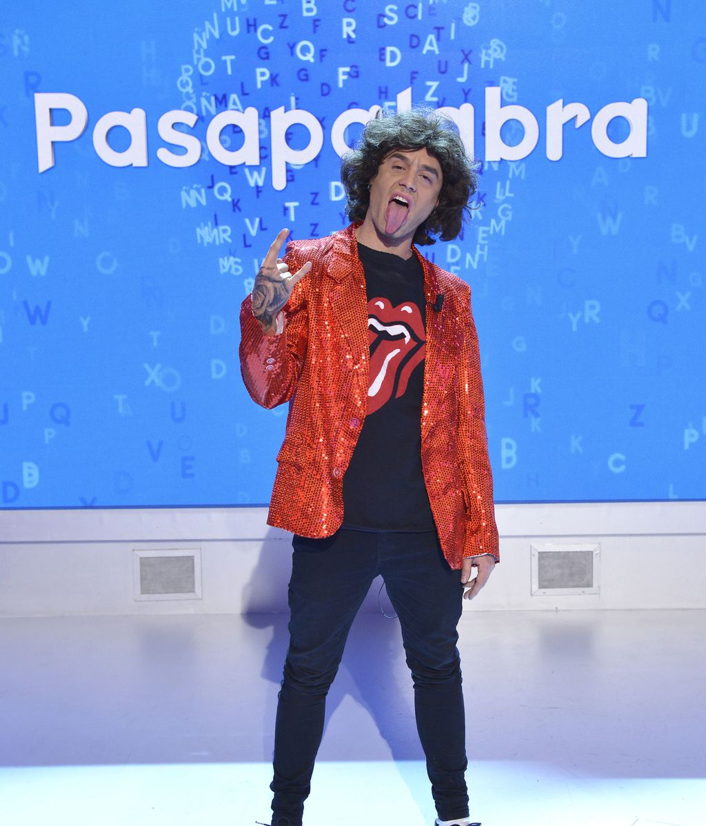 ¡'Pasapalabra' se viste de Carnaval rockero con Lorena, Adrián Rodríguez, Nerea Garmendia y David Fernández!