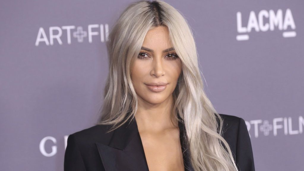 La provocativa foto con la que Kim Kardashian nos ha enseñado su nuevo corte de pelo