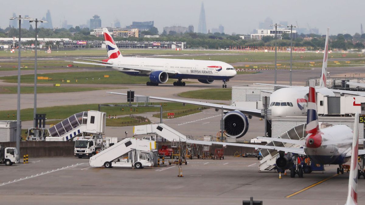Heathrow informa de un "grave accidente" de dos vehículos en el aeropuerto londinense