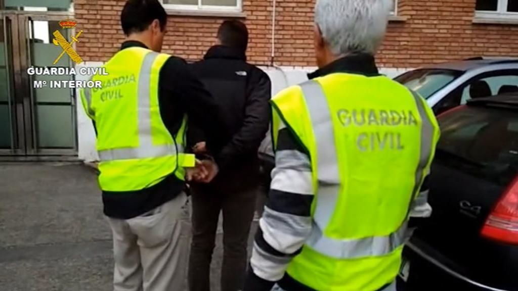 Tres años sufriendo abusos de su profesor y nadie se enteró