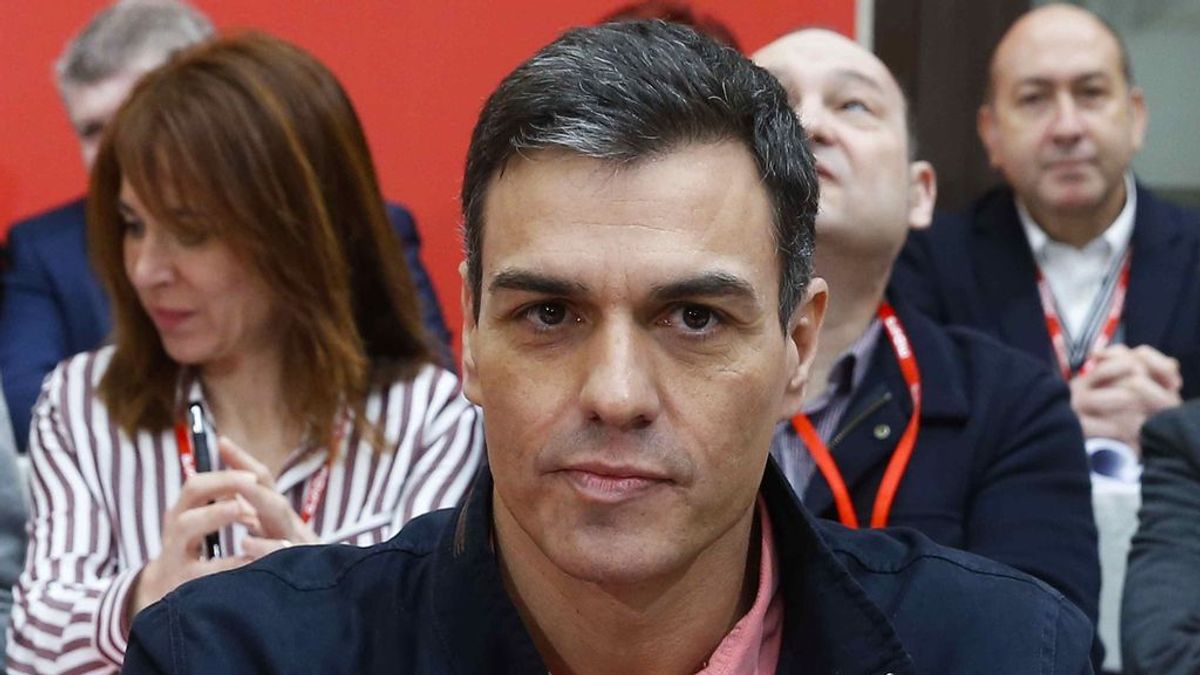 Pedro Sánchez advierte a C's de que regenerar la democracia no es apoyar a un PP que se financia irregularmente