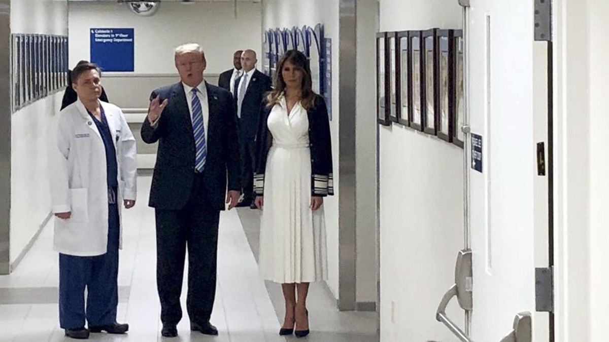 Trump visita el hospital donde se encuentran las víctimas del tiroteo de Florida