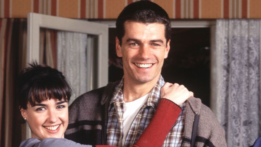 Paz Vega y Toni Cantó sonríen por el estreno de '7 vidas'