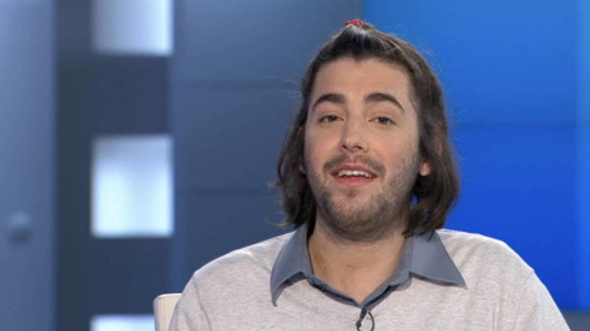 Salvador Sobral, en su primera entrevista a la televisión pública portuguesa RTP tras su trasplante de corazón.