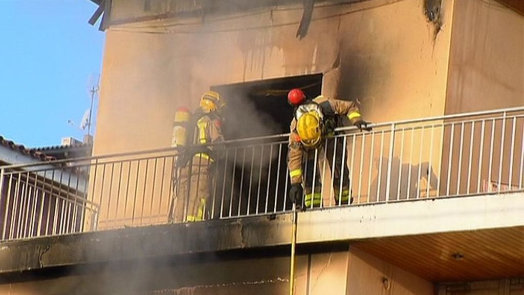 Muere un octogenario en el incendio de su casa en Sant Boi