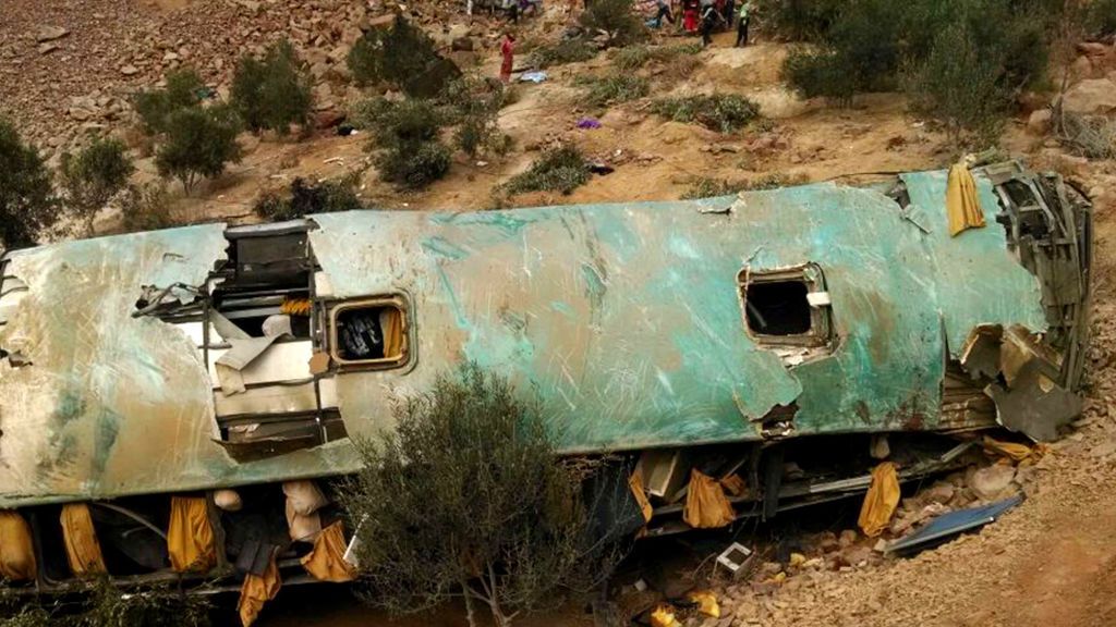 Más de una treintena de muertos tras un accidente de autobús en Perú