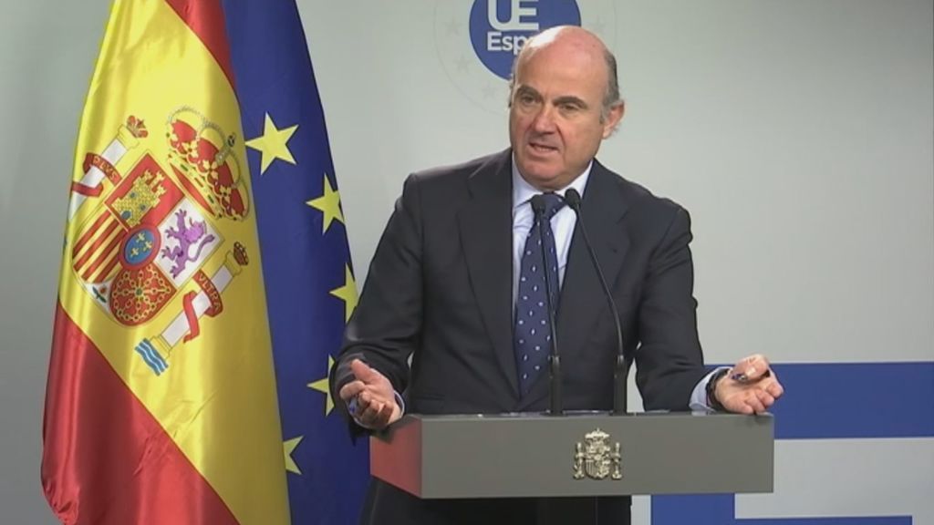 De Guindos, sobre el próximo ministro de Economía: “No sé ni quién me va a sustituir, ni me ha pedido asesoramiento” De Guindos, sobre el próximo ministro de Economía: “No sé ni quién me va a sustituir, ni me ha pedido asesoramiento”