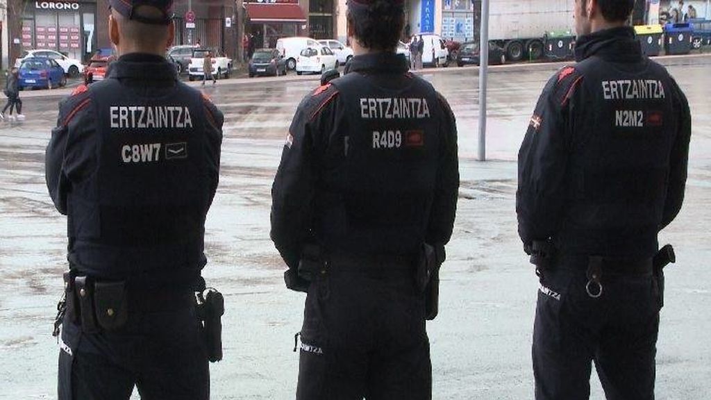El Athletic de Bilbao envía el pésame a la familia del ertzaina fallecido y condena todo tipo de violencia