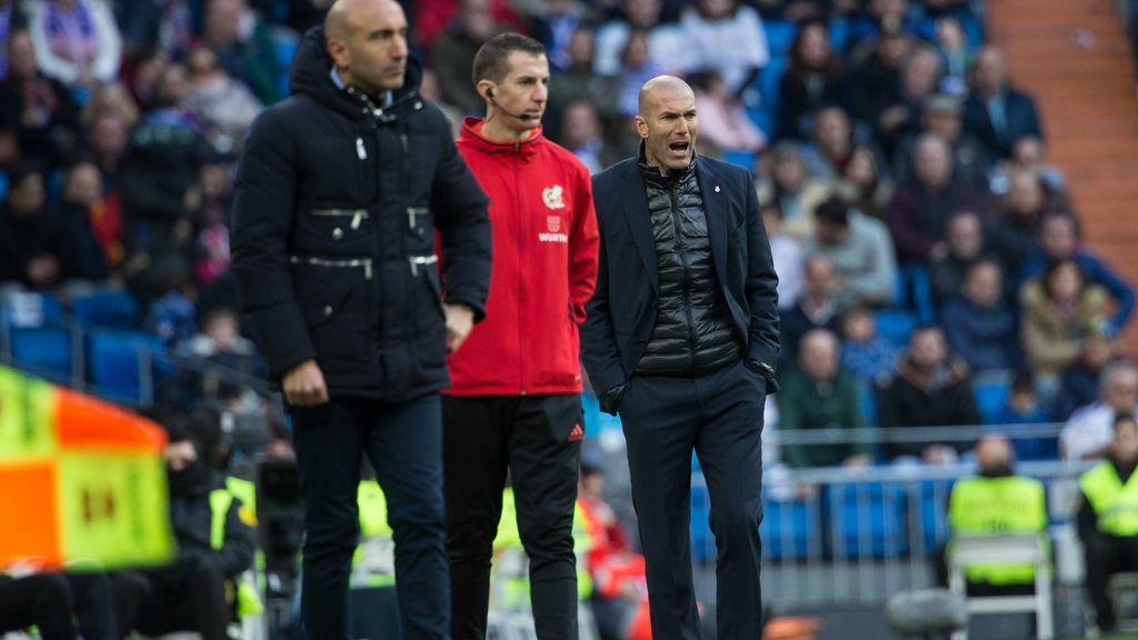 Zidane: "Estoy contento por el detalle de Cristiano Ronaldo a Benzema, se lo merecía"