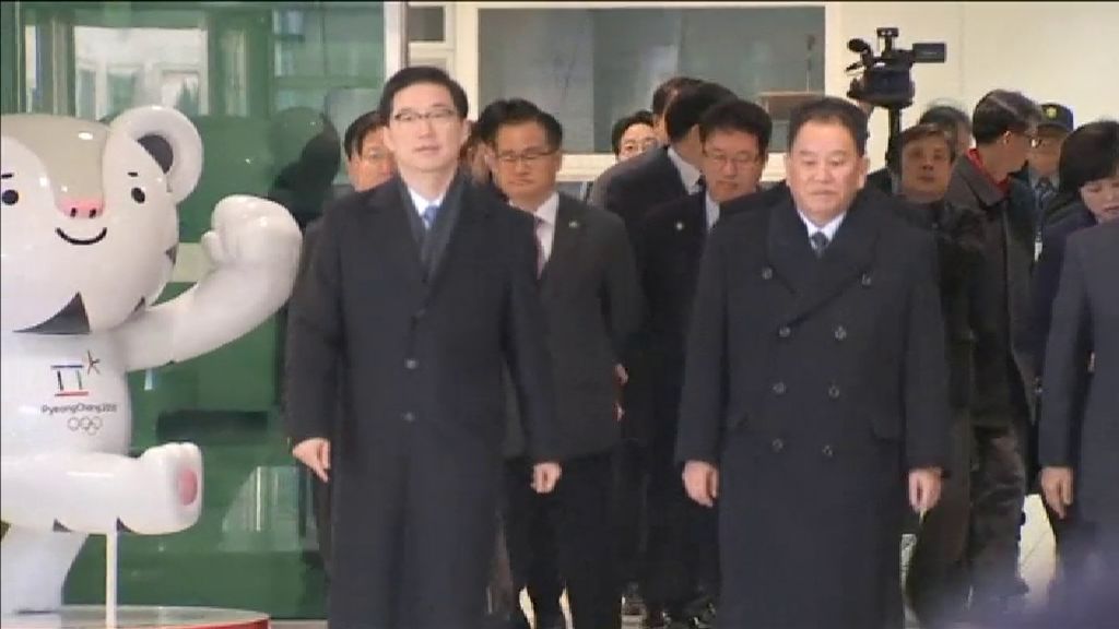 Llega a Corea del Sur la delegación norcoreana que asistirá a la clausura de los JJOO de invierno