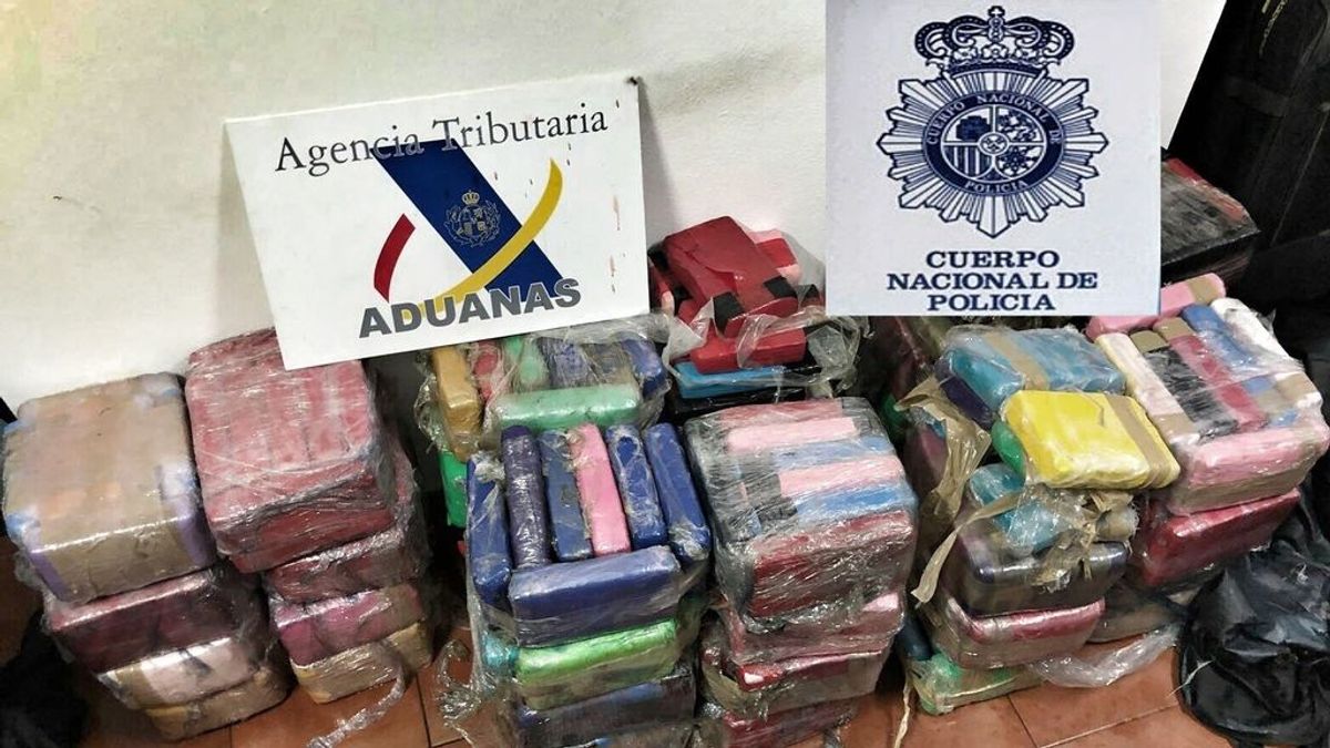 Aprehendidos 380 kilos de cocaína ocultos en un buque en el puerto de Algeciras