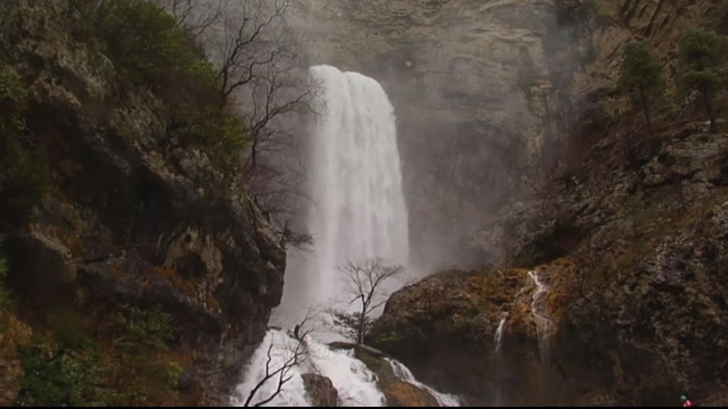 El espectáculo natural que surge en las cascadas del río Mundo en Albacete