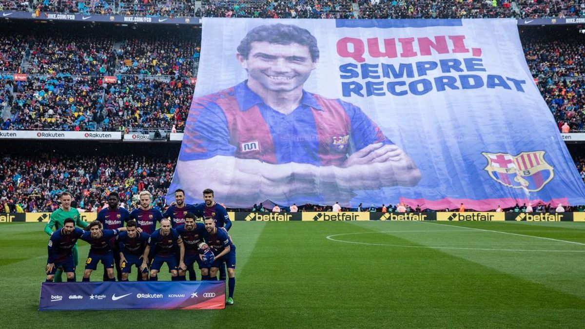 El emotivo homenaje del Barcelona a Quini en el Camp Nou
