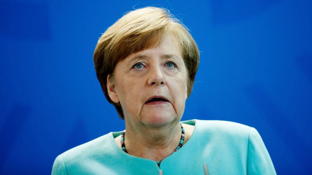 Merkel aplaude el "claro" resultado del referéndum para trabajar con el SPD