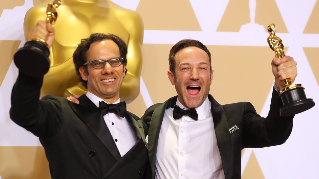 Dan Cogan y Bryan Foge consiguen el Oscar al mejor documental por 'Icarus'
