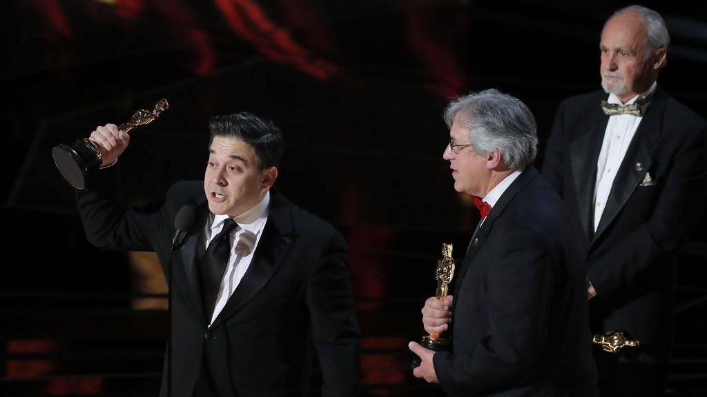 Mark Weingarten, Gregg Landaker y Gary A. Rizzo ganan el Oscar a mejor mezcla de sonido por 'Dunkerque'
