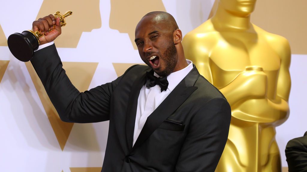 Kobe Bryant: "Se supone que los jugadores de baloncesto debemos botar y callar"