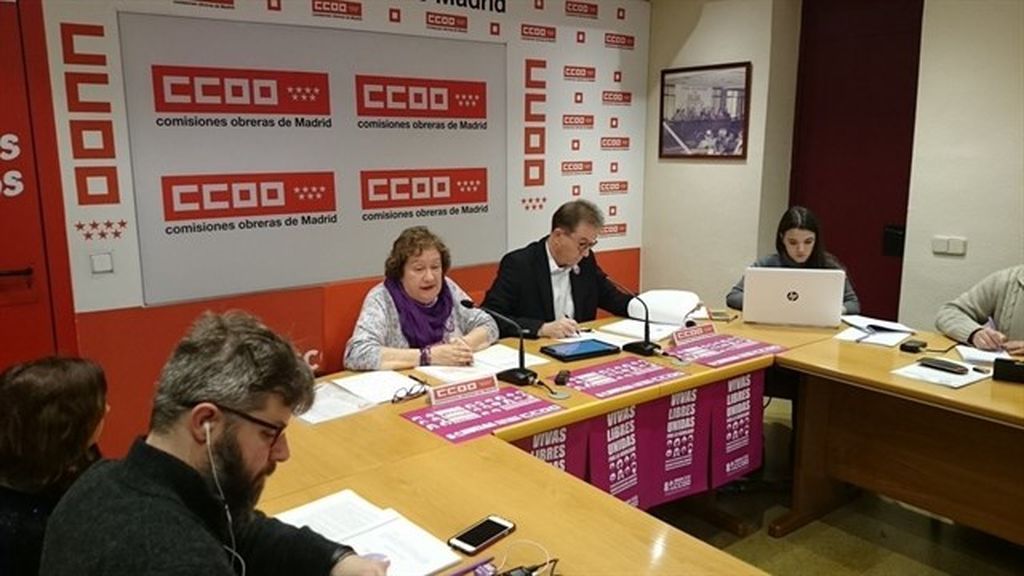 Las mujeres solicitan casi el 90% de las excedencias para cuidar familiares