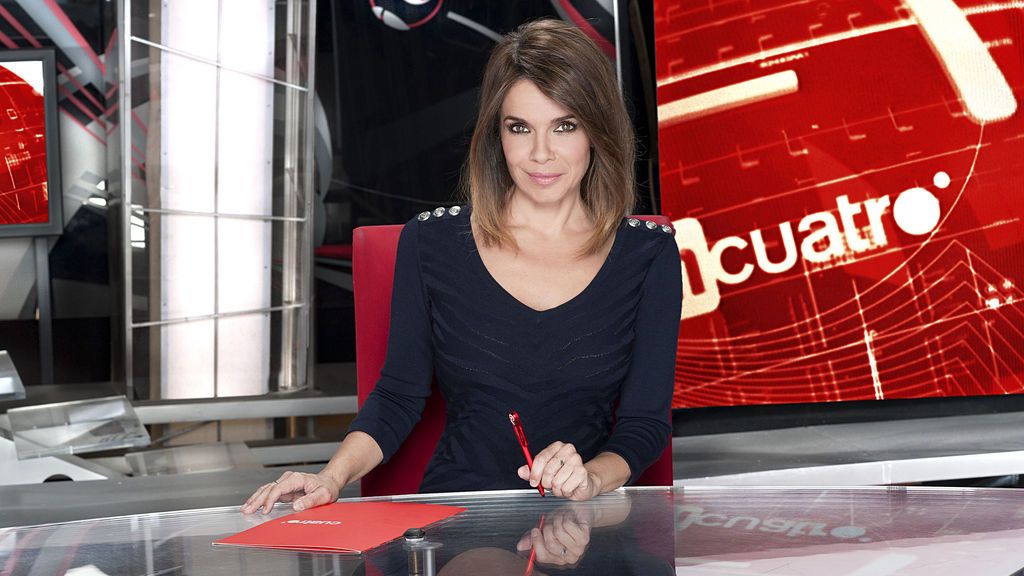 Carme Chaparro presenta 'Noticias Cuatro 1'.
