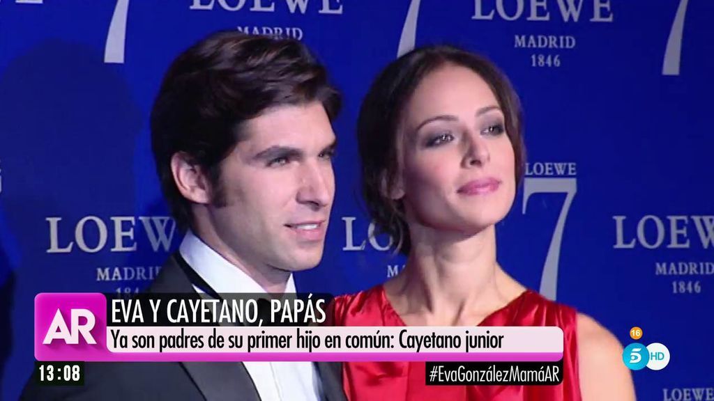 Cayetano Rivera y Eva González ya son papás,  Cayetano Junior acapara toda la atención de sus tíos