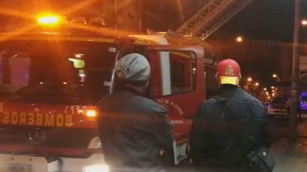 Una mujer de 89 años muere en un incendio en un piso de Alicante