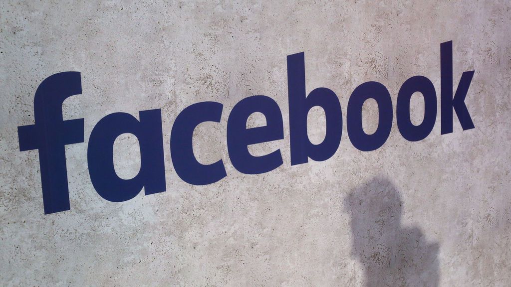 Facebook pide disculpas por realizar una encuesta sobre actos pedófilos