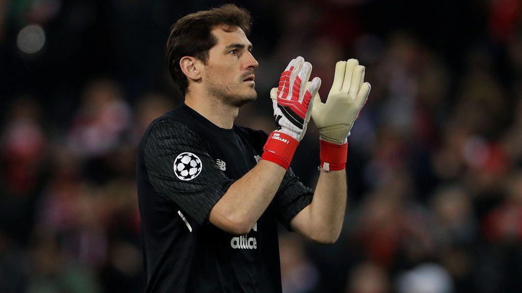 Iker Casillas, paradón y ovación en Anfield para ¿despedirse de la Champions en Liverpool?