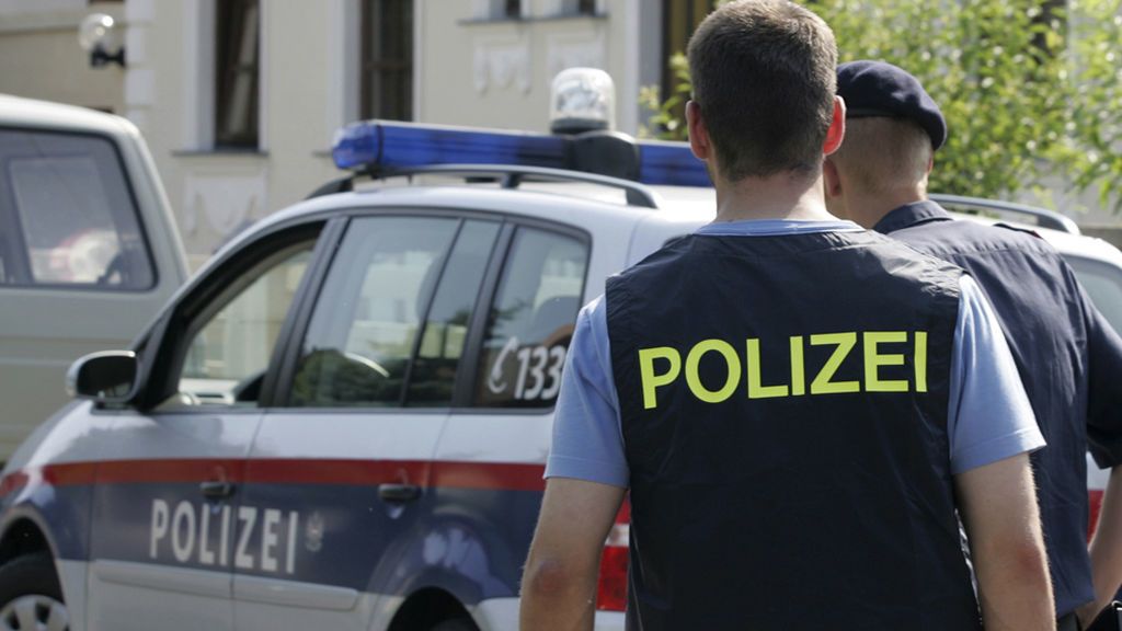 Tres heridos graves por el ataque de un hombre con un cuchillo en Viena