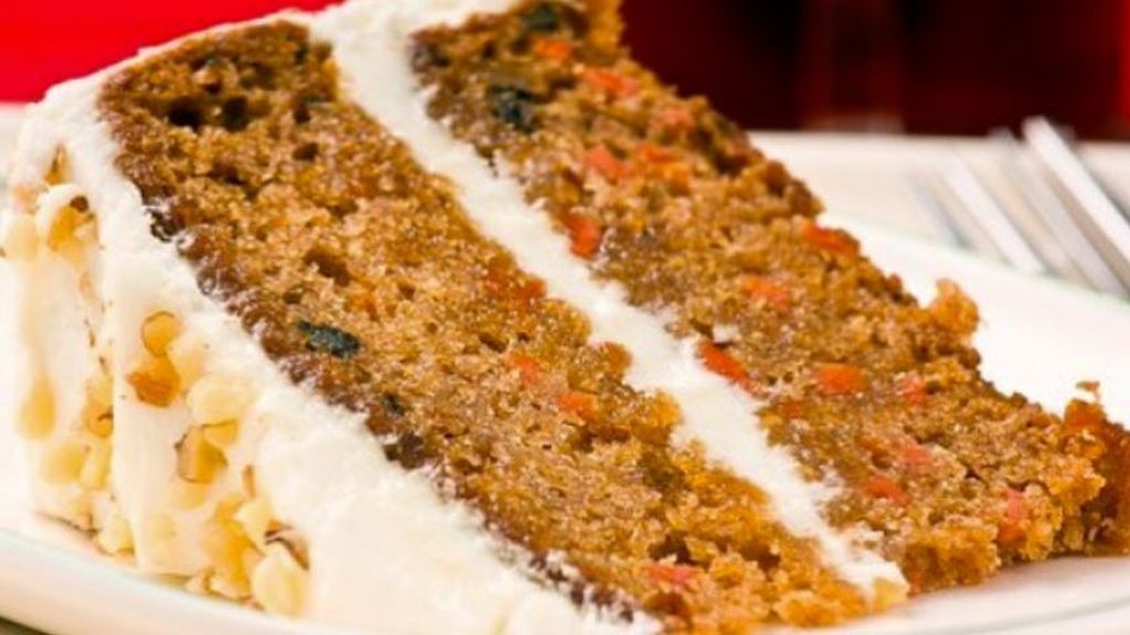 ¡Disfruta sin 'pecar'! La receta definitiva para tu tarta de zanahoria 'fit'