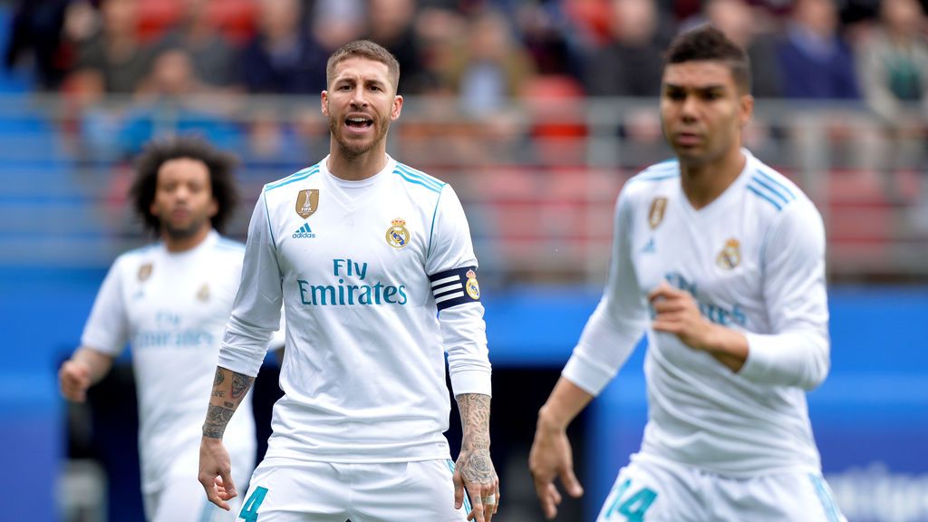 El 'apretón' de Sergio Ramos durante el partido ante el Eibar