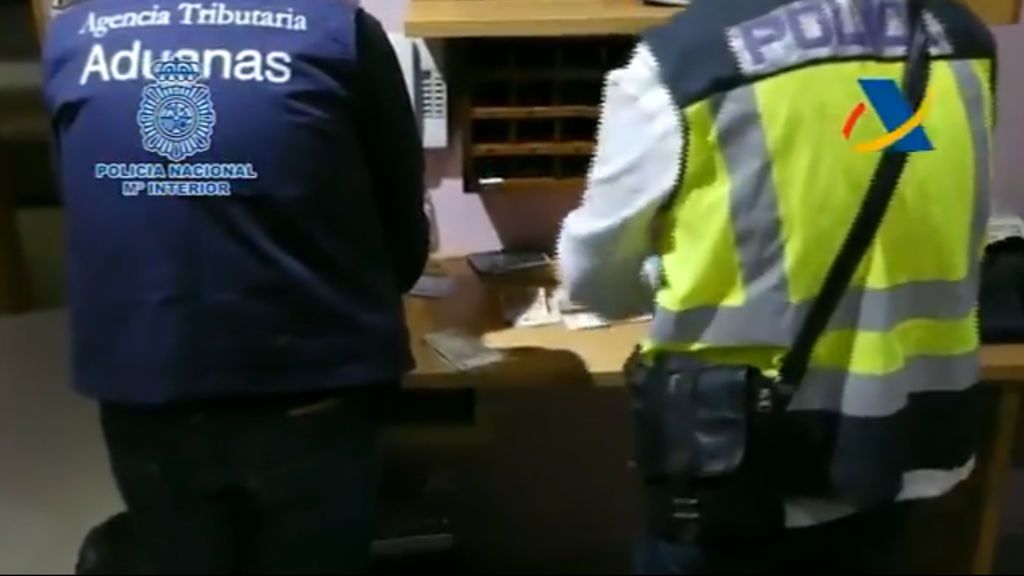 Detenidas 14 personas y liberadas dos mujeres en un club de alterne en Asturias