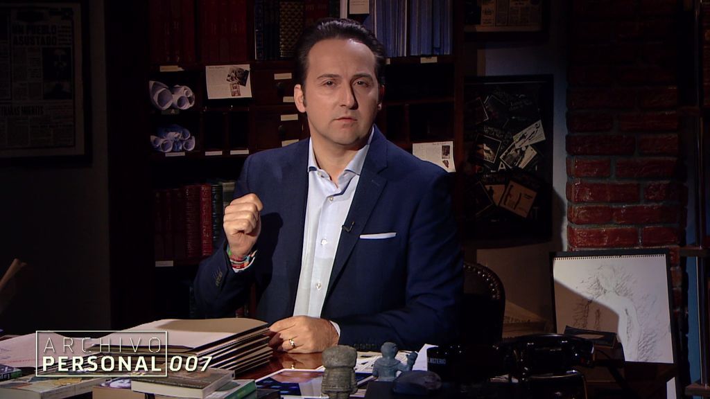 Archivo personal| Un pasillo oscuro y unos misteriosos golpes: La escalofriante historia que desvela a Iker Jiménez