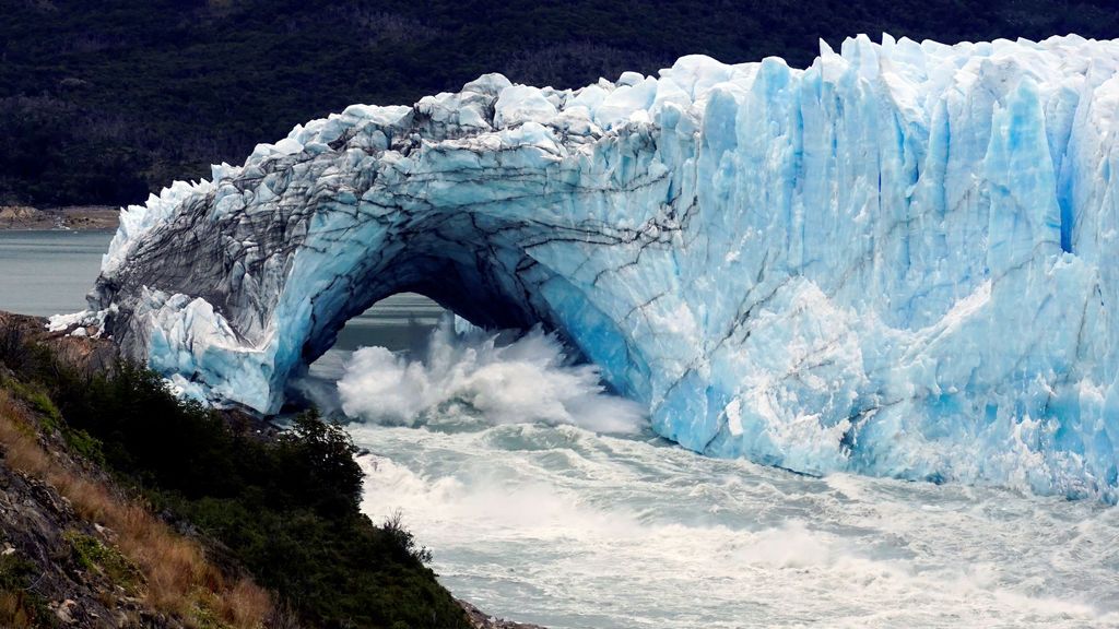 Una preciosa estampa de un glaciar