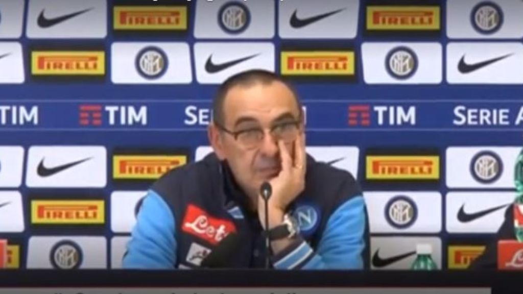 Sarri, el entrenador del Nápoles, a una periodista: "No te mando a tomar por culo porque eres guapa"