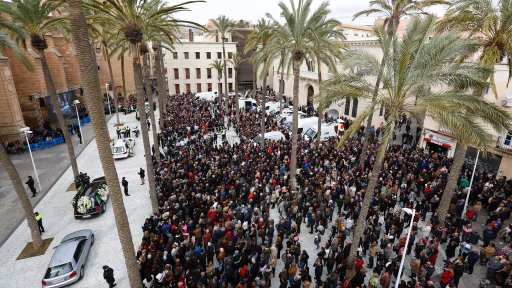 Cientos de personas despiden a Gabriel