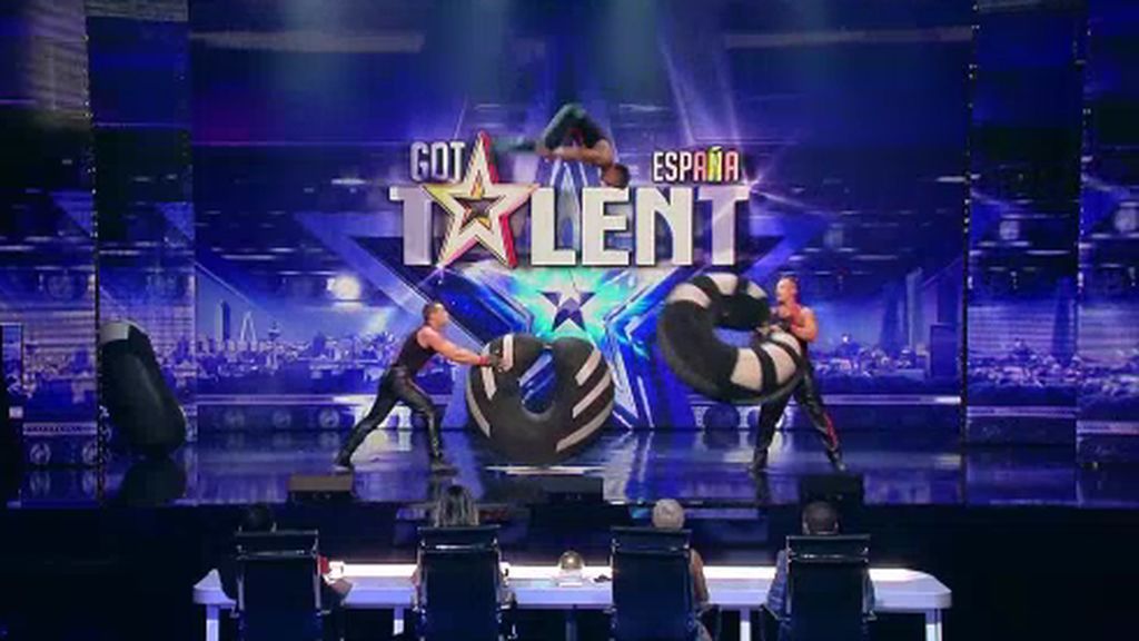 Música, magia y acrobacias en la tercera semifinal de 'Got talent'