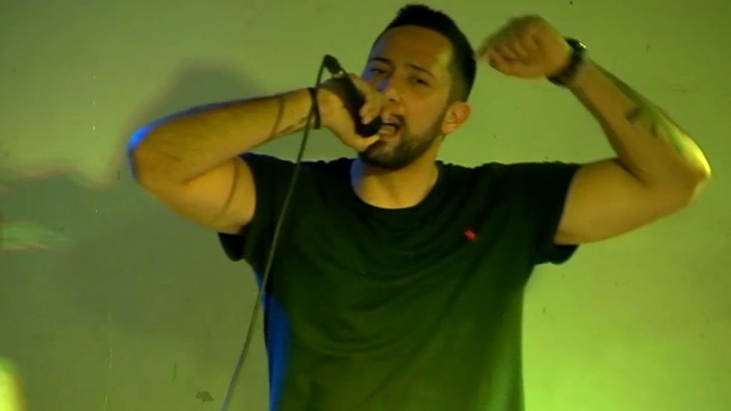El rapero Valtonyc  vuelve a cantar:  "La mejor respuesta es la desobediencia"