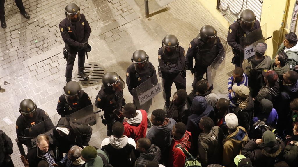 19 heridos y 6 detenidos tras los incidentes en Lavapiés