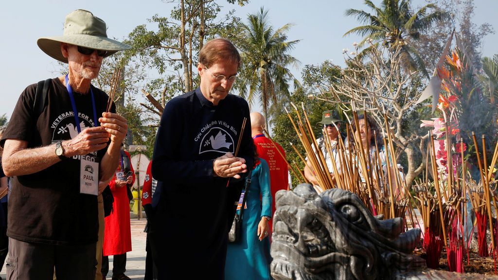 Veteranos estadounidenses en una ceremonia