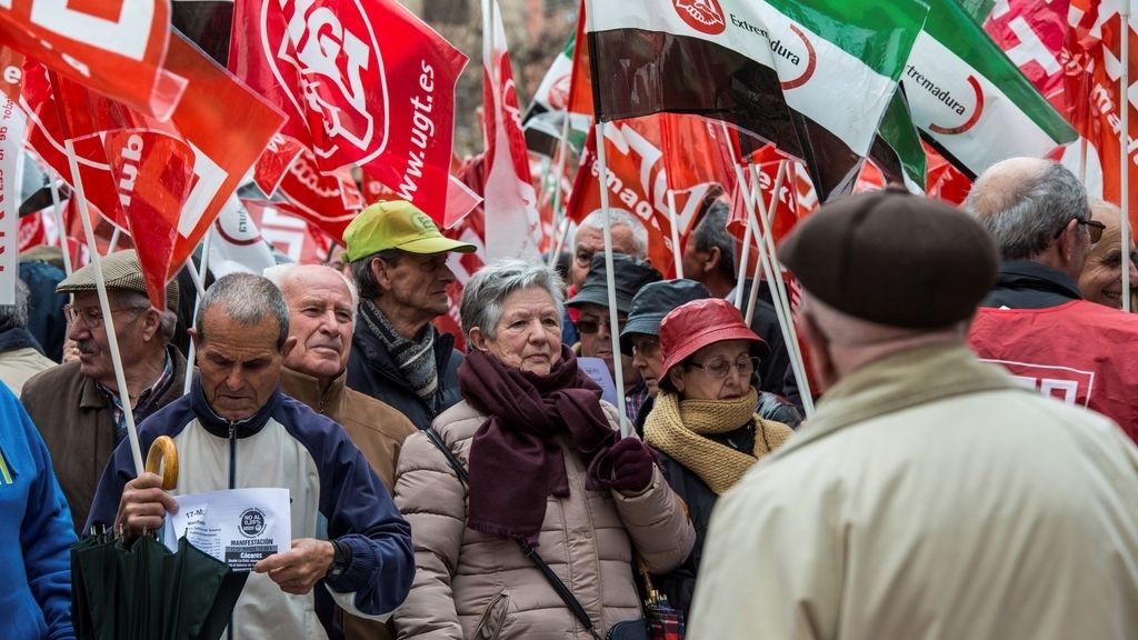 Manifestación de jubilados en Cáceres por unas pensiones dignas