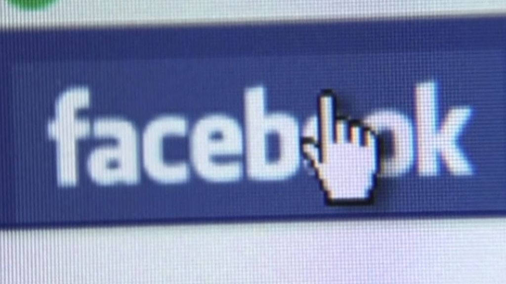 Facebook cae en bolsa tras el escándalo de Cambridge Analytica para apoyar a Trump